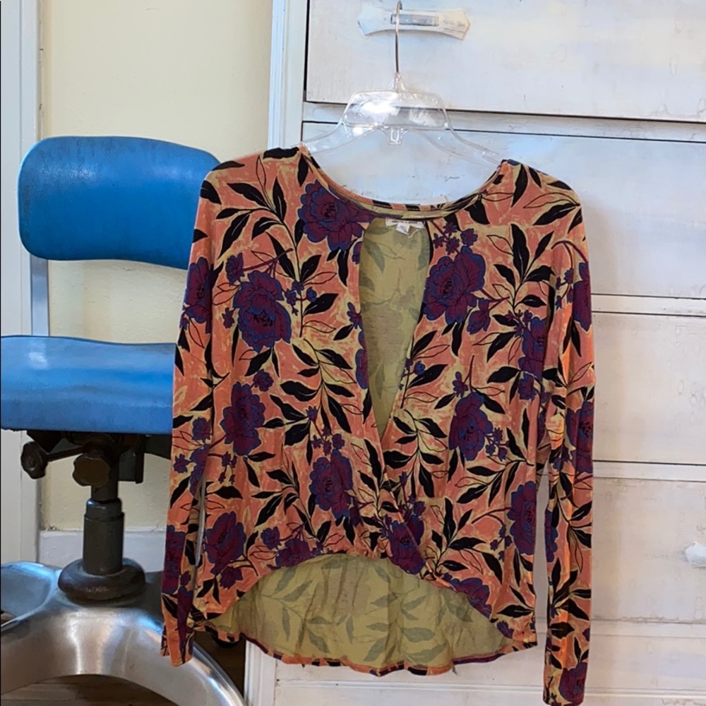 UO floral shirt